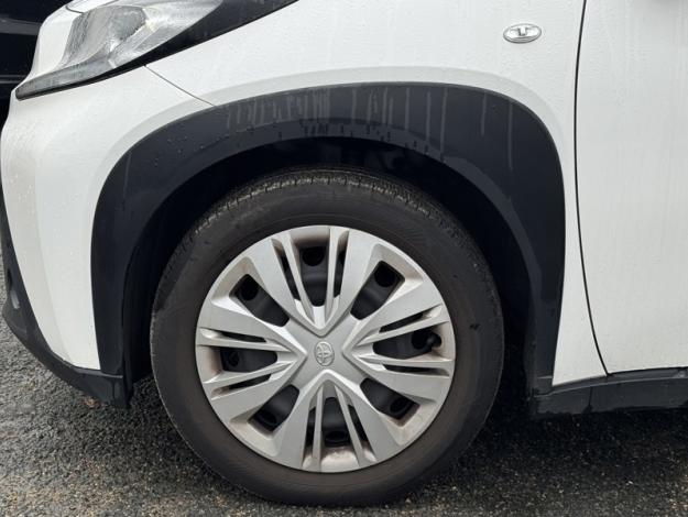 TOYOTA Aygo X 1.0 VVT-i 72 Dynamic   