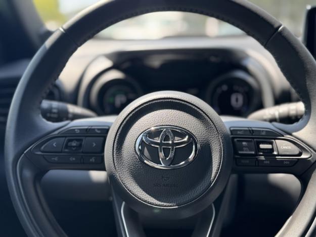TOYOTA Yaris Cross 1.5 HYBRID 116H DESIGN / PACK CARGO   