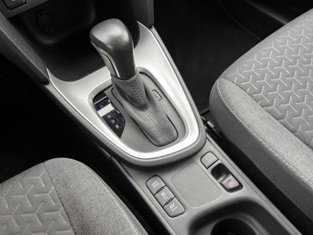 TOYOTA Yaris Cross 1.5 HYBRID 116H DESIGN / PACK CARGO  