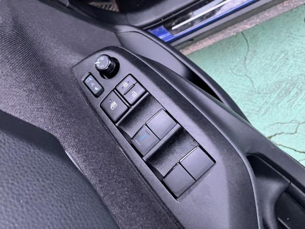 TOYOTA Yaris Cross 1.5 HYBRID 116H DESIGN    