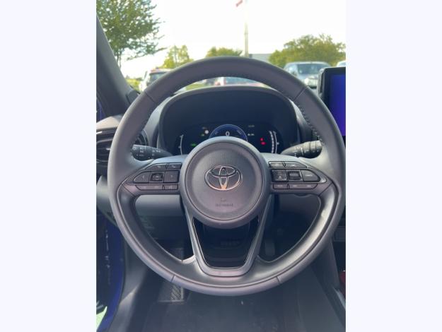 TOYOTA Yaris Cross 1.5 HYBRID 130H DESIGN MY25  