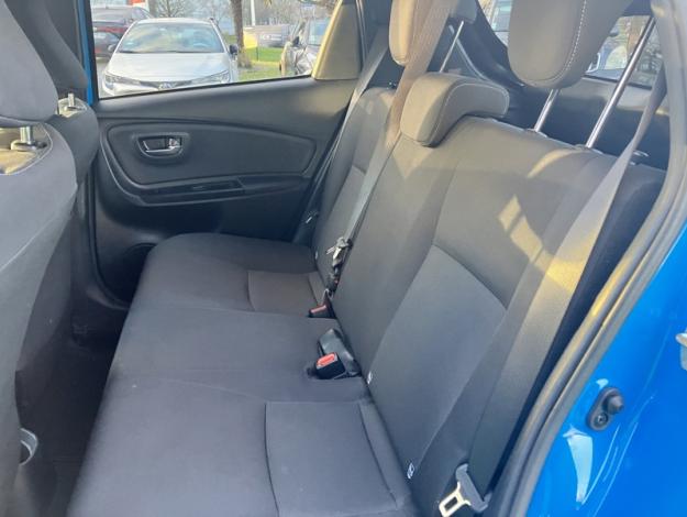 TOYOTA Yaris 1.5 VVT-I HYBRID Cyan Edition  