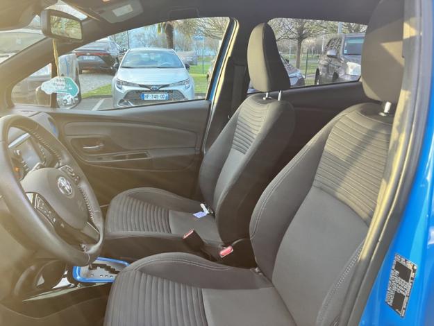 TOYOTA Yaris 1.5 VVT-I HYBRID Cyan Edition  