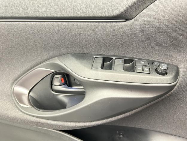 TOYOTA Yaris Cross 1.5 HYBRID 116H GR SPORT / SMART CONNECT  