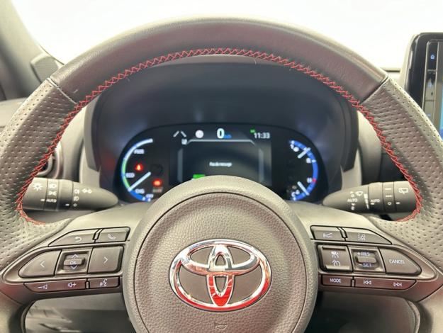 TOYOTA Yaris Cross 1.5 HYBRID 116H GR SPORT / SMART CONNECT  