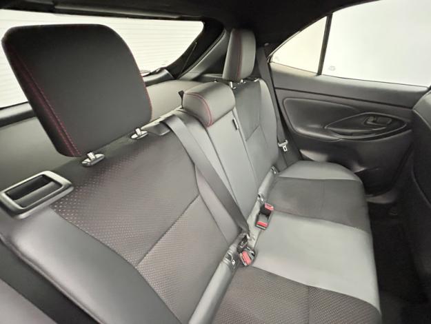 TOYOTA Yaris Cross 1.5 HYBRID 116H GR SPORT / SMART CONNECT  