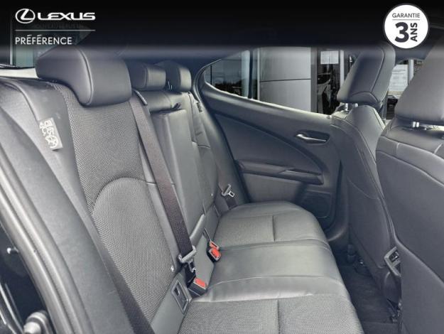 LEXUS UX 300h 2WD Luxe  UX 300H HYBRIDE 2WD MC LUXE TO