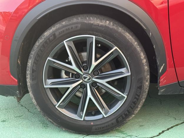 LEXUS LBX 1.5 136H 2WD Cool / Pack Advanced  