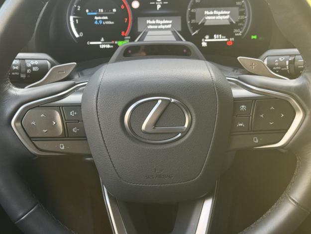 LEXUS LBX 1.5 136H 2WD Cool / Pack Advanced  