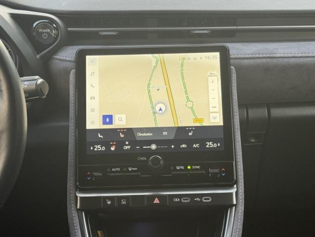 LEXUS LBX 1.5 136H 2WD Cool / Pack Advanced  