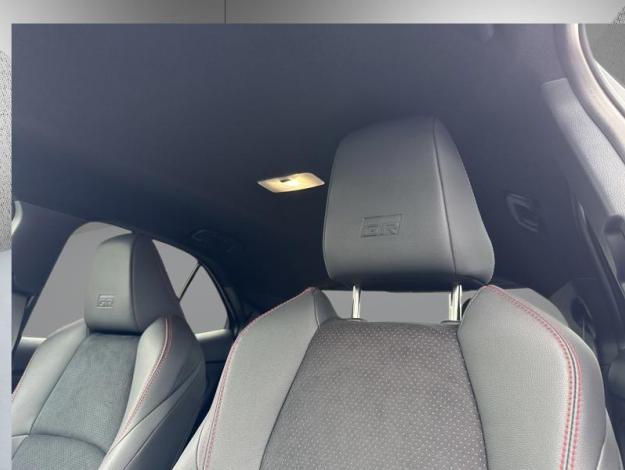 TOYOTA Yaris Cross 1.5 HYBRID 130H GR SPORT AUTO  YARIS CROSS 130H 2WD GR SPORT MY25 SHOWROOM