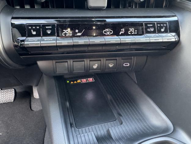 TOYOTA C-HR 2.0 PHEV 225 Design  C HR PHEV NG HYBRIDE RECHARGEABLE 225 DESIGN PACKC