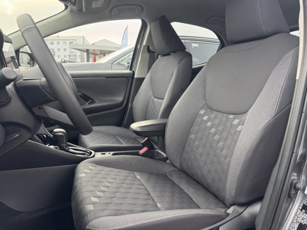 TOYOTA Yaris Hybride 116h Design  YARIS HYBRIDE 116H DESIGN PACK MY25