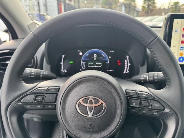 TOYOTA Yaris Hybride 116h Design  YARIS HYBRIDE 116H DESIGN PACK MY25
