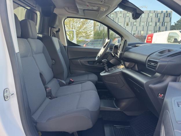 TOYOTA Proace City Medium 1.5L 100 D-4D Start  PROACE CITY 1.5L 100 D 4D BVM6 STARTCFLOOK3P SHOWR