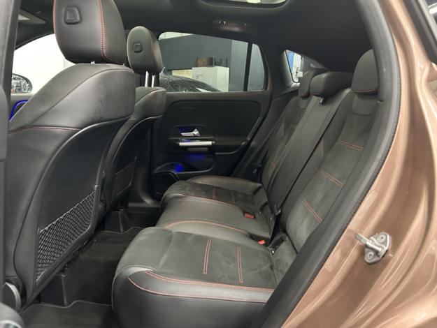 MERCEDES-BENZ GLA-Klasse GLA 250 e Off-Roader