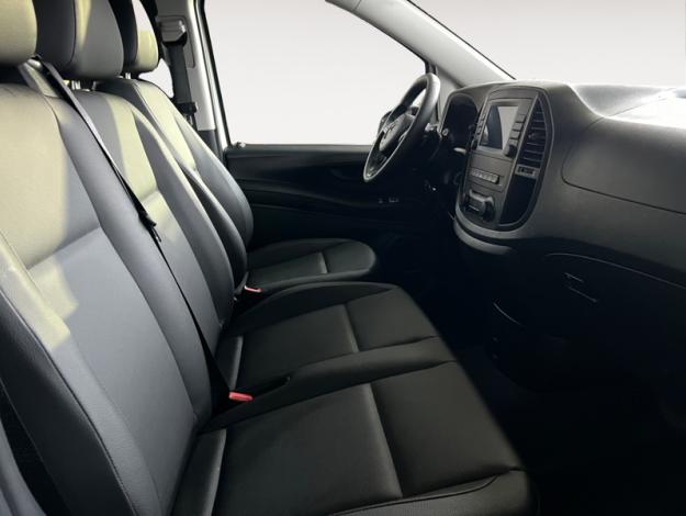 MERCEDES-BENZ Vito eVito 129 Tourer PRO L2