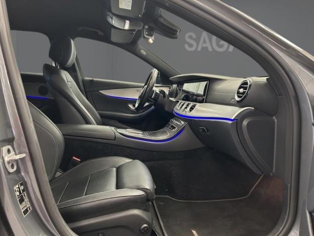 MERCEDES-BENZ E 300  de Break AMG Line  