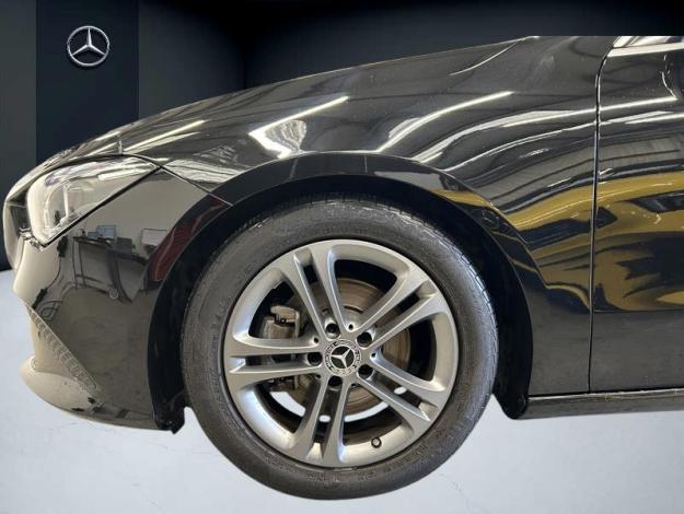 MERCEDES-BENZ CLA-Klasse CLA 180 d Shooting Brake