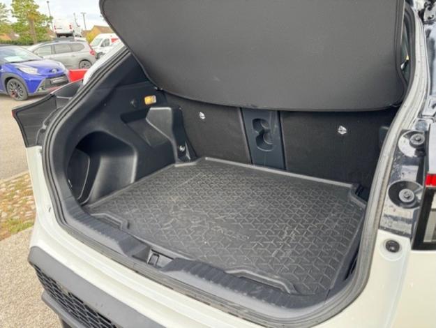 TOYOTA Yaris Cross 1.5 Hybrid 116H GR Sport  