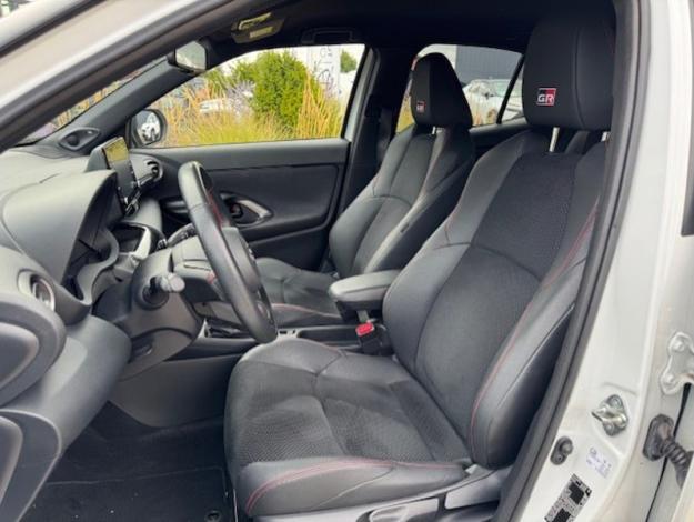 TOYOTA Yaris Cross 1.5 Hybrid 116H GR Sport  