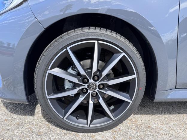 TOYOTA Yaris Hybride 130h GR SPORT  