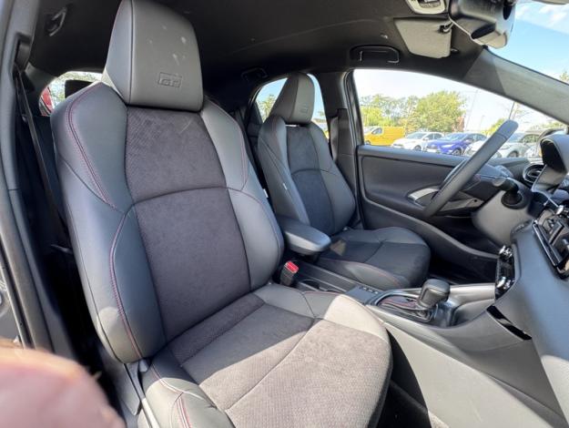 TOYOTA Yaris Hybride 130h GR SPORT  