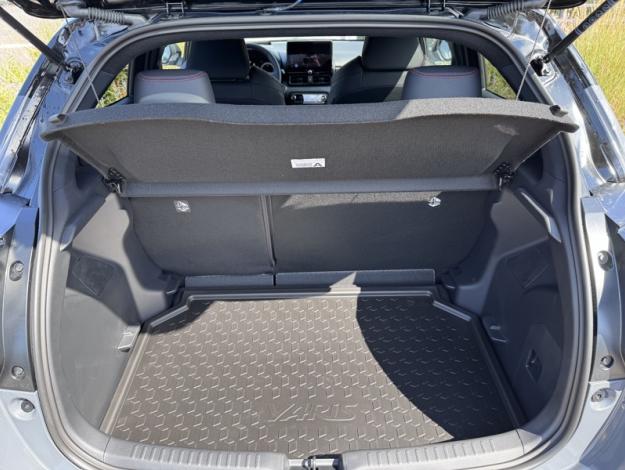 TOYOTA Yaris Hybride 130h GR SPORT  