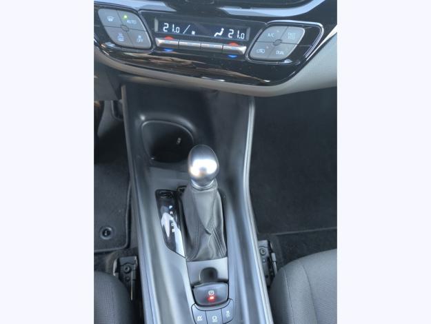 TOYOTA C-HR Hybrid Dynamic  1.8 122 ch 