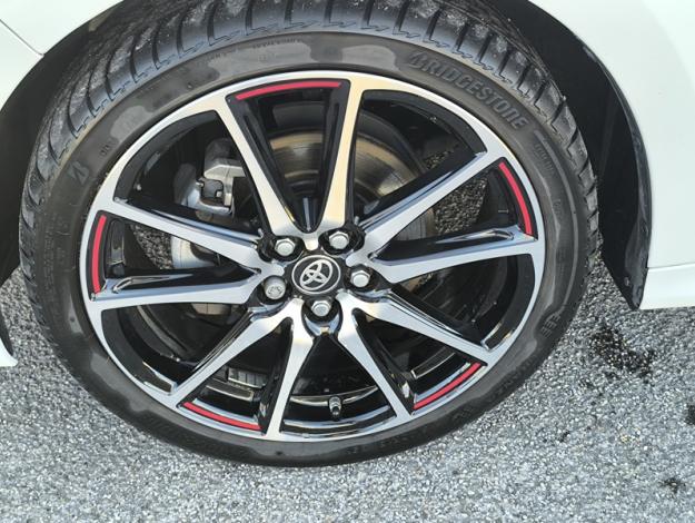 TOYOTA Yaris Hybride 116h GR SPORT  