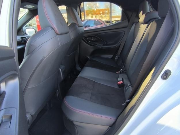 TOYOTA Yaris Hybride 116h GR SPORT  