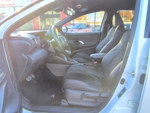 TOYOTA Yaris Hybride 116h GR SPORT  