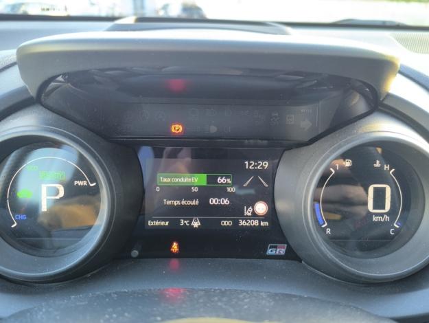 TOYOTA Yaris Hybride 116h GR SPORT  