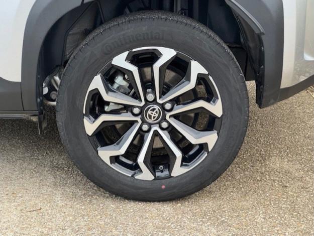 TOYOTA Yaris Cross 1.5 HYBRID 116H DESIGN AUTO  MC24