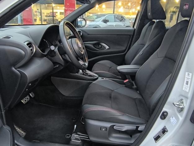 TOYOTA Yaris Cross 1.5 HYBRID GR SPORT AUTO  1.5 116 ch 