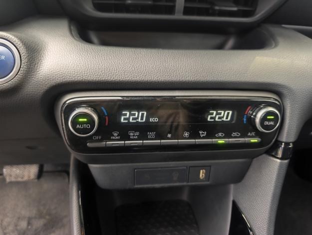 TOYOTA Yaris Hybride 116h Collection  