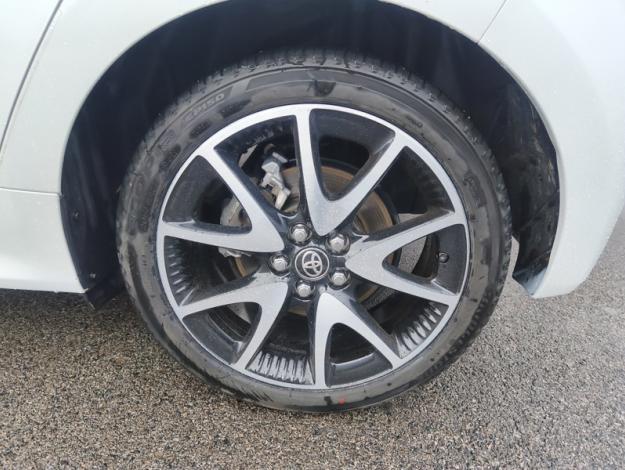 TOYOTA Yaris Hybride 116h Collection  