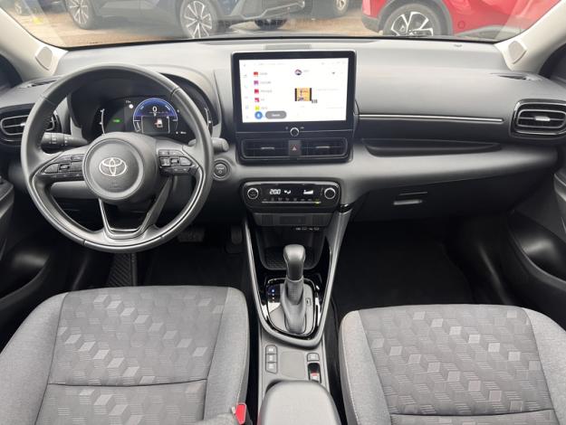 TOYOTA Yaris Hybride 116h Design  