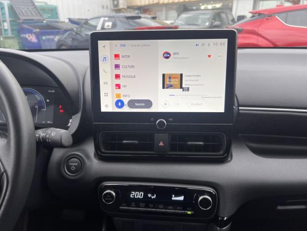 TOYOTA Yaris Hybride 116h Design  