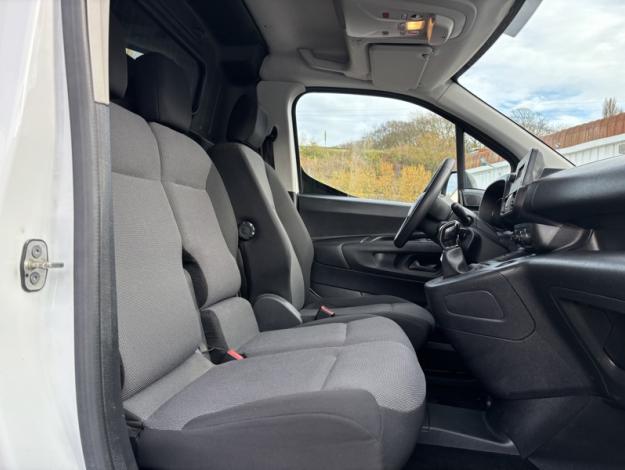 TOYOTA Proace City 1.5 MEDIUM 100 D-4D DYNAMIC  