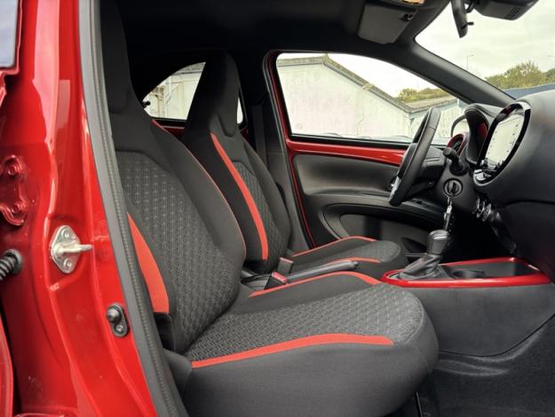 TOYOTA Aygo X 1.0 VVT-i 72 Design CVT  