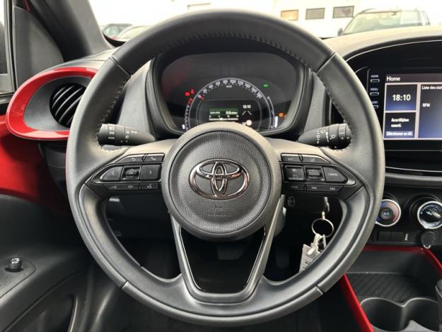 TOYOTA Aygo X 1.0 VVT-i 72 Design CVT  