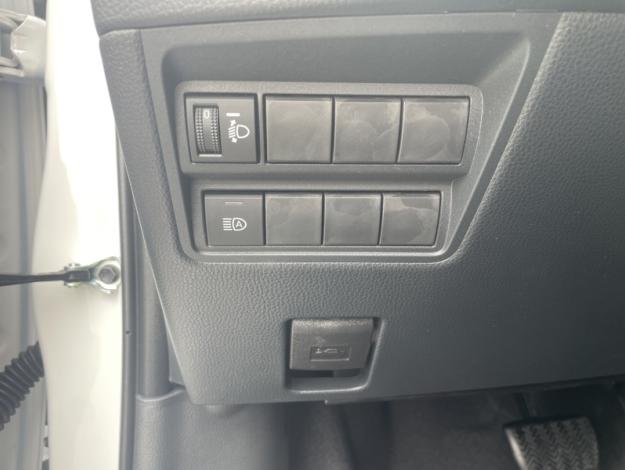 TOYOTA Yaris Hybride 116h Design  YARIS HYBRIDE 116H DESIGN PACK MY25