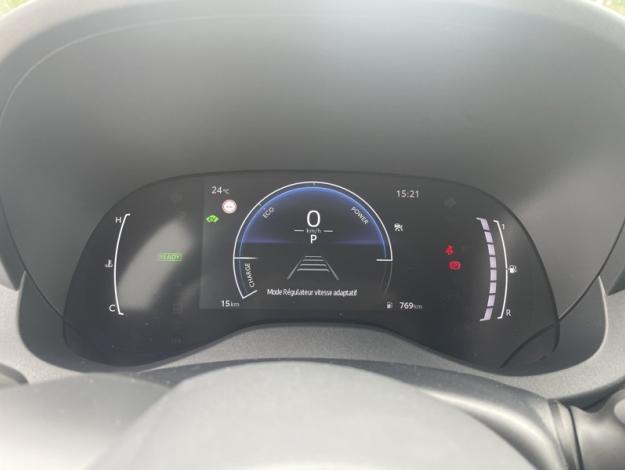 TOYOTA Yaris Hybride 116h Design  YARIS HYBRIDE 116H DESIGN PACK MY25