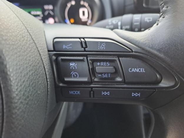 TOYOTA Yaris Cross 1.5 HYBRID 116H DESIGN  