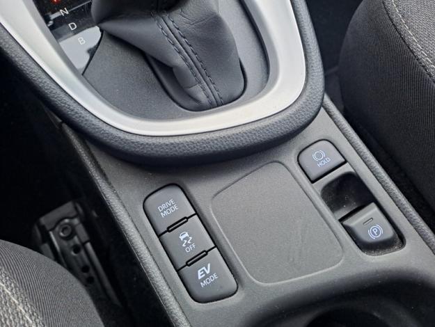 TOYOTA Yaris Cross 1.5 HYBRID 116H DESIGN  