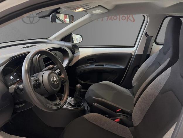 TOYOTA Aygo X 1.0 VVT-i 72 Active   