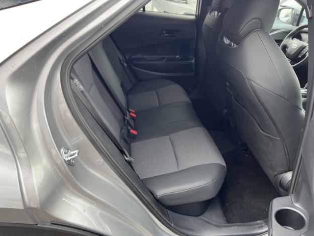 TOYOTA C-HR Plug-In Hybrid FWD Collection   