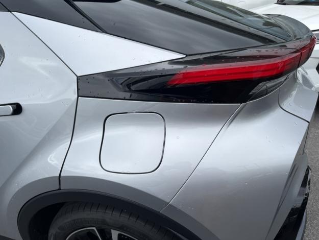 TOYOTA C-HR Plug-In Hybrid FWD Collection   