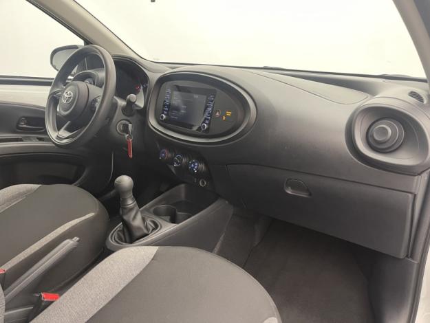 TOYOTA Aygo X 1.0 VVT-i 72 Active Business  